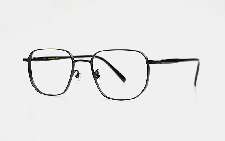 Ti NUD Col.2 Black (2).jpg
