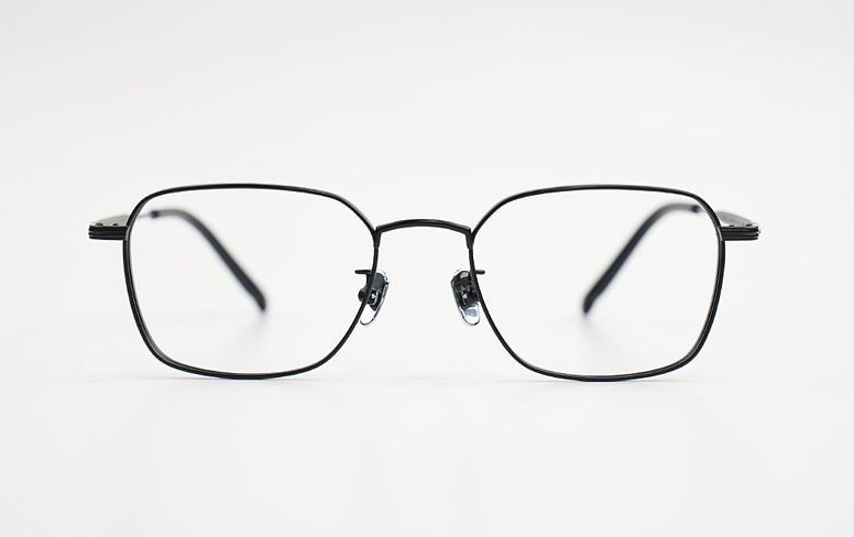 Ti VERA R Col.4 Black (1).jpg