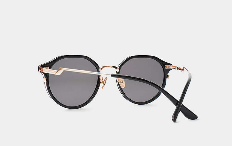 Kissing LINE Col.6 Black-Rose Gold-Smog (3).jpg