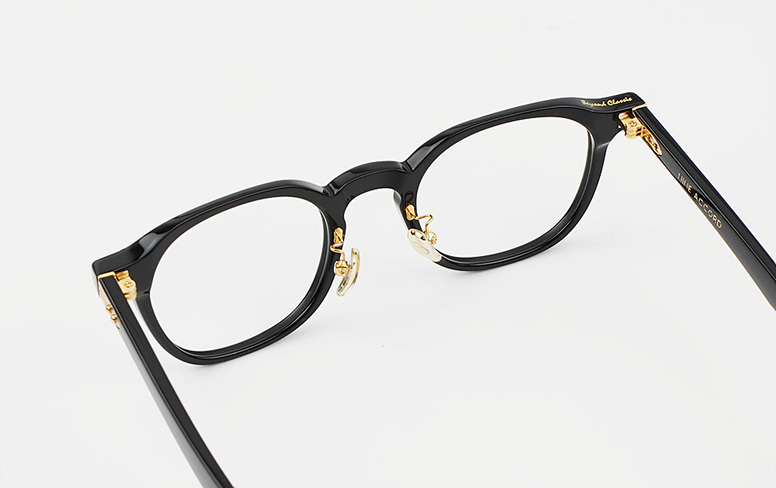 Horn ELISA Col.1 Black (4).jpg