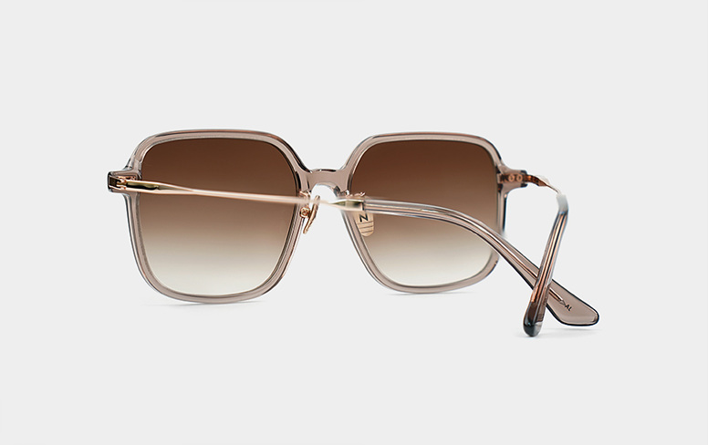 Kissing VIBE Col.3 Brown-Rose Gold-Brown Gradation (3).jpg