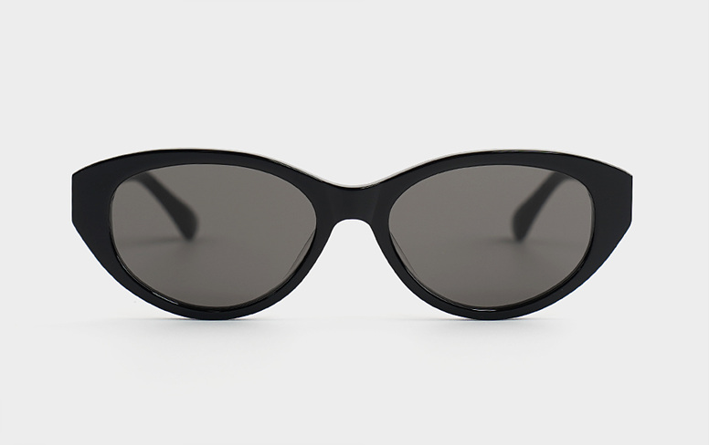 Horn XO Col.1 Black-Smog (1).jpg